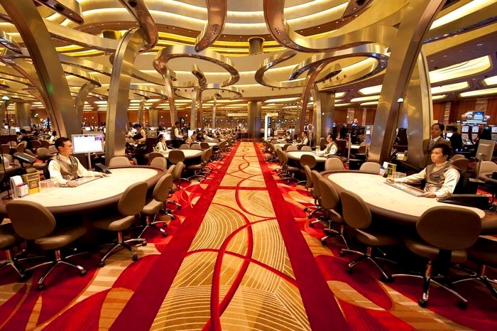 Marina Bay Sands - luxury jewel of Singapore
