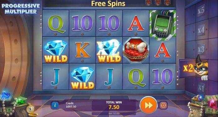 Progressive Multiplier Free Spins в слоте Paws vs Claws